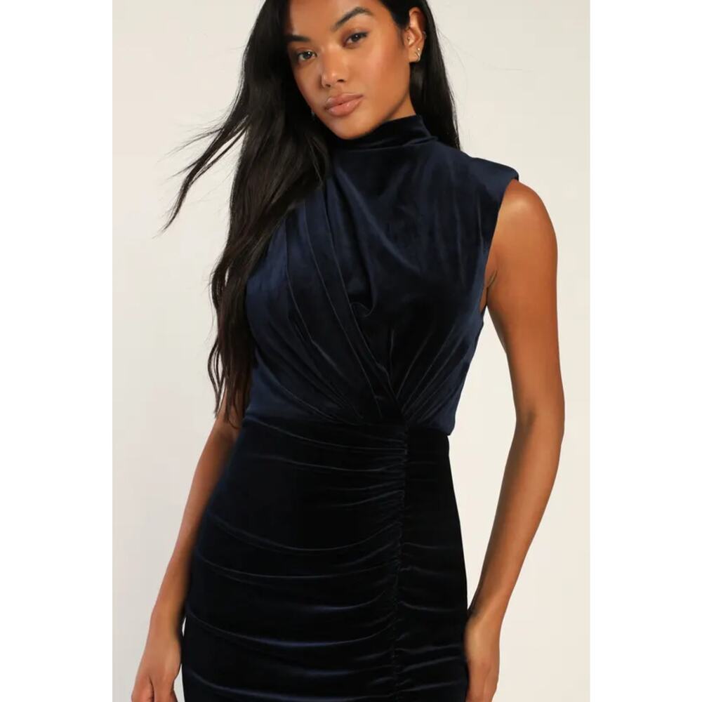 NWT Lulus Alluring Image Navy Blue Ruched Velvet Mock Neck Maxi Dress S - Picture 3 of 15